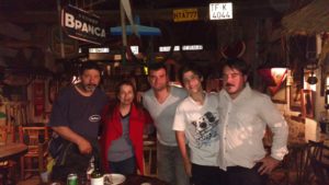 Con "Mangrullo", "Peto" y mis padres, cenando en Santa Clara del Mar (en lo del "Chino") - 2017